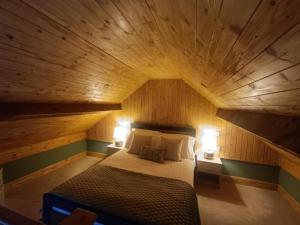 Mount Bolton Loft House