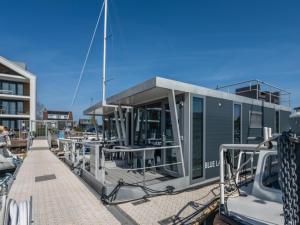 Waterlodge in Kamperland by Veerse Meer
