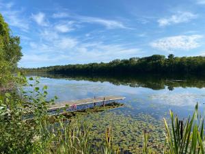 Private Lakefront House On Peaceful Private Lake