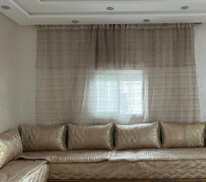 Ecrin Chic & Charm