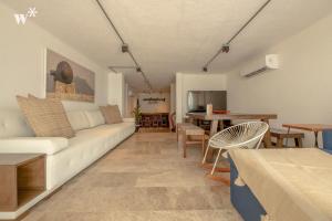 Castillo Grande Bayside Retreat 6BR 2 Homes