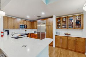 The Sanctuary- The Regal Retreat- A322