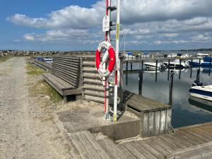 Entire cottage with sea view