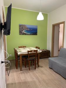 Orologio21-Soggiorna al teatro Massimo