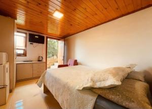 Recanto da Maria Vitoria - Apartamento 02