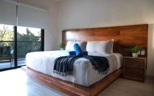 Casa Vibe PH- Private Rooftop - 3 Balcony - Pool