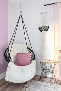 7 mins to Joshua Tree Home - The Sunset Jewel