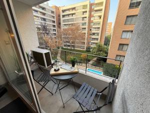 HOM I Cerca del Movistar Arena y Metro Toesca