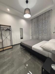 Louis Helen Apartment