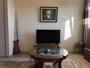 Relax and Explore, Alva Apartment