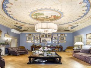 Apartment in Lucca near Guinigi Tower