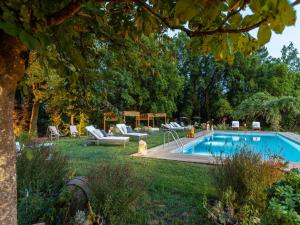 Villa in Tuscany with Pool and Spa