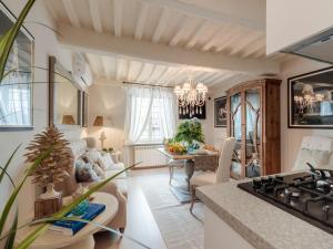 Apartment in Lucca near Piazza San Giovanni