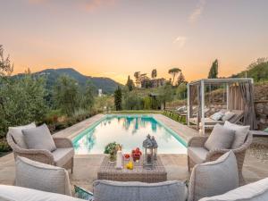 Villa in Lucca with Winery and Vineyard Views