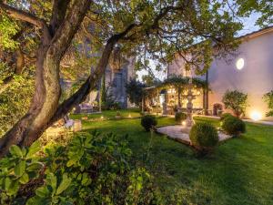 Amazing villa near Montecarlo