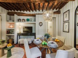 Apartment in Lucca near Cobblestone Streets