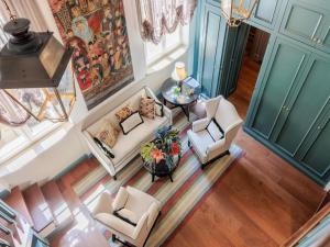 Four-Bedroom Apartment