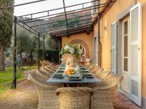 Timeless Elegance Villa Near Lucca
