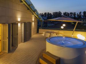 Apartment in Lucca with Jacuzzi and Terrace