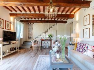 Villa in Lucca near Florence and Pisa