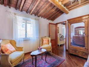 Apartment in Lucca s Medieval Tower
