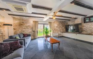 Nice Home In Pazin With Wifi