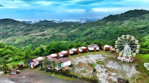 สกายวอล์ค แคมป์ปิ้ง โดม