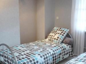 Maison spacieuse avec jardin et cheminée à Renaison - FR-1-496-110