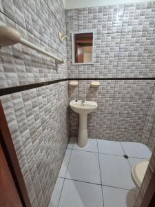 Habitación doble privada en Talara Centro