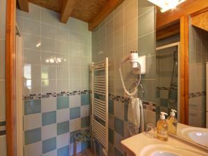 Maisons de vacances Gite 75m² avec terrasse, nature et VTT - FR-1-496-99 : photos des chambres