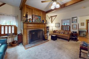 Town of Lewes --- 107 E 4th St