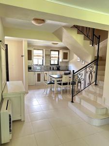 GeshaHillPark villas 53