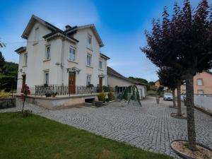 Deux chambres avec entrée indépendante, accès à un jardin - FR-1-589-817