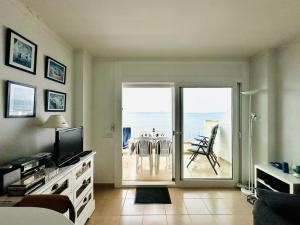 MEDITERRANEO B. Disfruta de la tranquilidad de una zona privilegiada con unas vistas espectaculares al mar. - ES-258-154