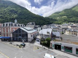 Appartement central à Cauterets, idéal pour 5 pers, animaux admis - FR-1-812-137