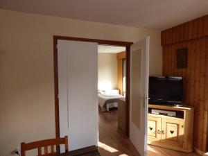 Appartement lumineux 64m², 6 personnes, vue sur montagnes - FR-1-458-230