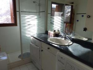 Appartement lumineux 64m², 6 personnes, vue sur montagnes - FR-1-458-230