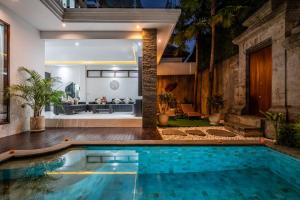 Villa Shinta by JB Villas
