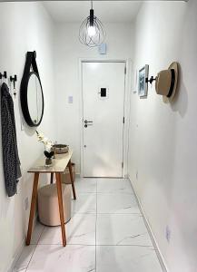 4 Min Walk to Copacabana Beach! 1BR Above Historic Roxy Theater