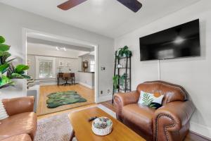 3BR Bungalow by Oakhurst - Decatur