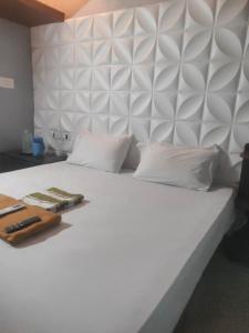 RETRO Rooms - RR