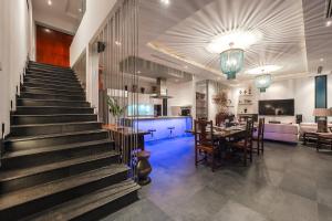 V203 Seahorse Villa Stunning 4BR Oceanview Retreat