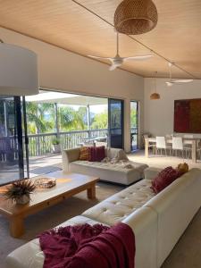 Harrisons Retreat Premium Stay