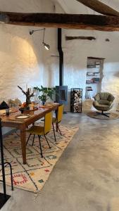 Maisons de vacances Ostal de la Croix Vieussan : photos des chambres