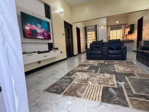 Uptown retreat home Su casa Najjera 1