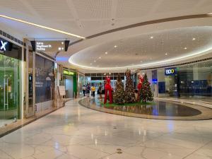 1BR Condotel with Balcony at FAME Residences #FM13-1