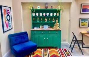 The Dragonfly Guesthouse - SELF CATERED