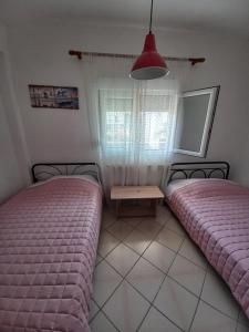 Thalia`s Apartment near the beach