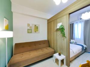 1BR Condotel with Balcony at FAME Residences #FM18-1