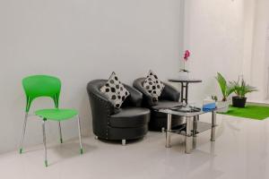 Capital O 2798 Semeru Residence Syariah